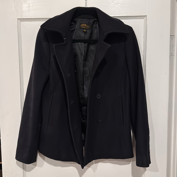 Women’s LL Bean Signature Wool Peacoat - Picture 2 of 5